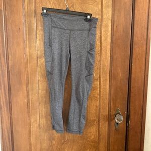 LuluLemon Capri Leggings